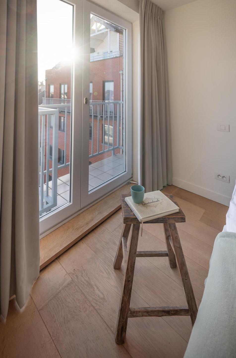 7E Verdiep Appartement Op De Zeedijk In Knokke Voor Max 6 Personen Exterior photo